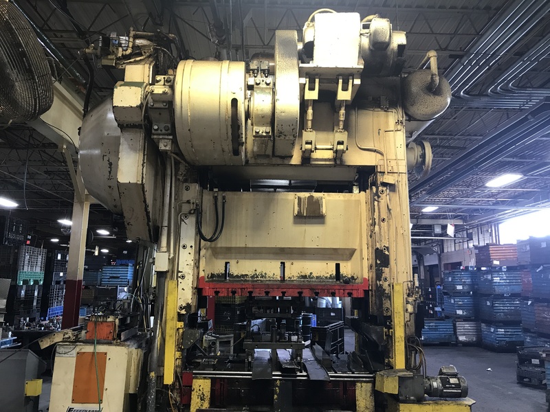 250 Ton, Bliss #HP2-250-60, 8" stroke, 25" Shut Height, 4" adj., 60" x42" bed, 55-110spm, air clutch, 1973 - Image 3