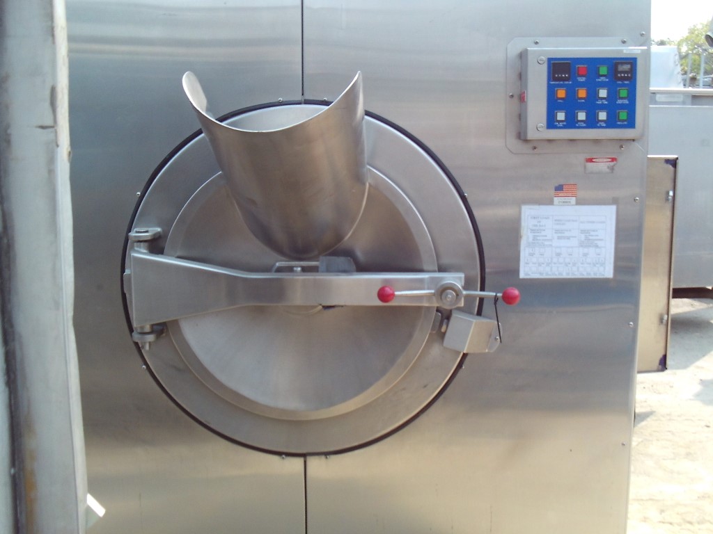 Cleveland #P-TC-320, Stainless Steel vertical tumble chiller, 320 gallon bagged kettle, enclosure - Image 1