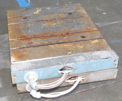 23" X 26" X 3.25" Electric Platen (2 available) - Image 1
