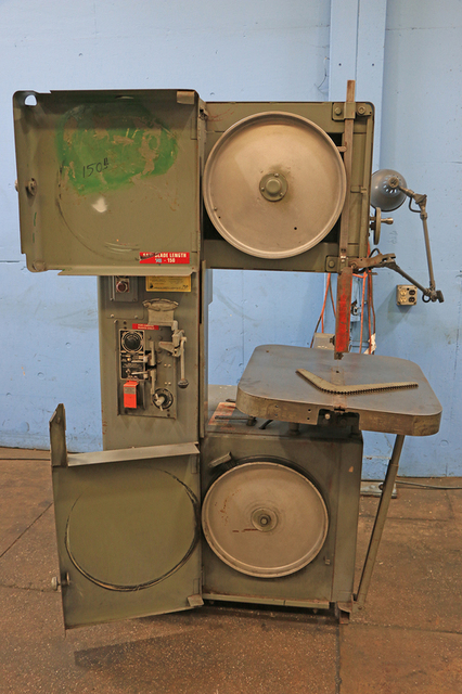 18" x 12" Grob #4V-18, variable speed, table feed, 3 HP, blade welder RWA, tilt table, 1982, #158308 - Image 3