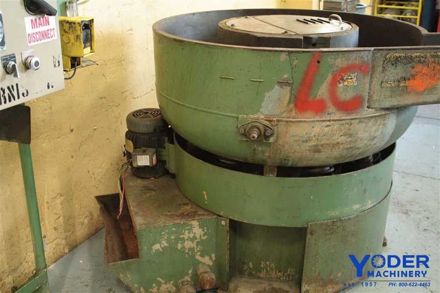 10 cu.ft. Sweco vibratory bowl, 49" dia., 11" x16" bowl diameter, 3 HP, timer controls, #55797 - Image 3