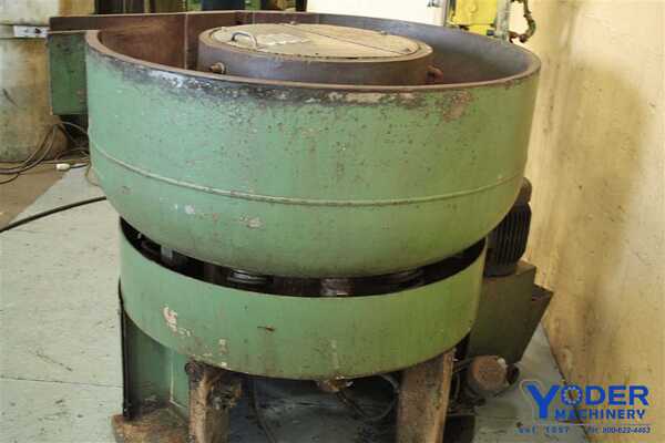 10 cu.ft. Sweco vibratory bowl, 49" dia., 11" x16" bowl diameter, 3 HP, timer controls, #55797 - Image 7