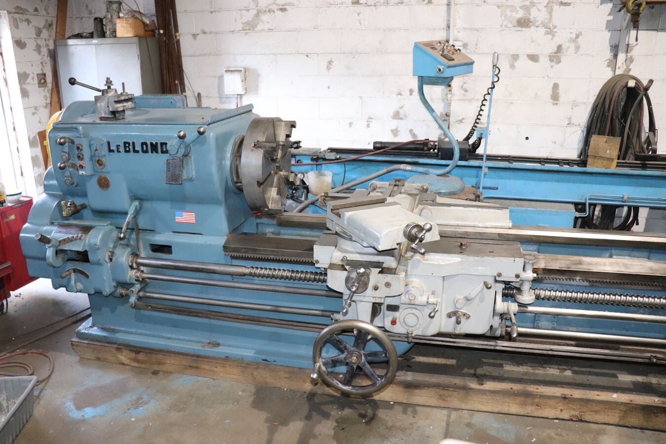 30"/52" x 125" LeBlond #Regal, hvy-duty, 21" 4-Jaw Cushman chuck, 400 RPM, 2.25" thru hole - Image 1