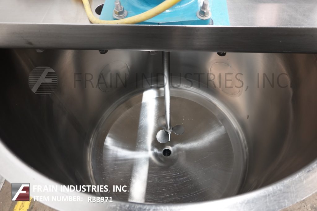 Lee #100DBT, 304 Stainless Steel tank, 30" dia. x 38" deep with a 35" straight wall, lift off cover, bridge - Image 2