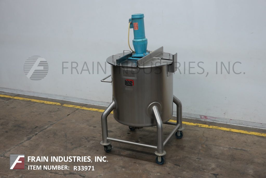 Lee #100DBT, 304 Stainless Steel tank, 30" dia. x 38" deep with a 35" straight wall, lift off cover, bridge - Image 5