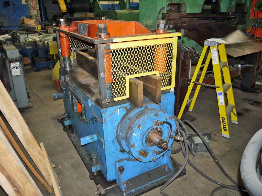 B & K, cut-off press, 3 -3.5" stroke, air clutch, 44" btwn posts R-L, 16.5" btwn posts F-B, 7.5 HP AC motor - Image 4