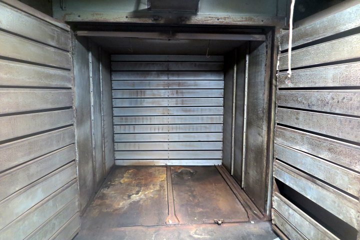 84" width x 84" H x 72" L New England, 500°F gas, shipped disassembled - Image 2