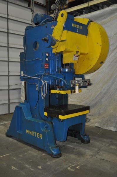 75 Ton, Minster #7, OBI press, 4" stroke, 15" Shut Height, 4" adj., 75-150 SPM, air clutch & brake, 1974 - Image 2