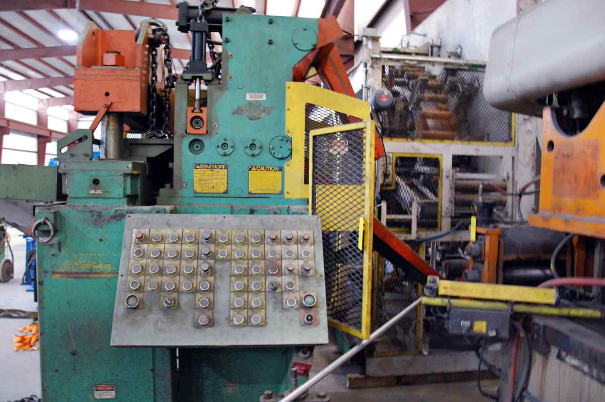 24" x .187" Littell, coil peeler, flattener, crop shear and feeder - Image 2