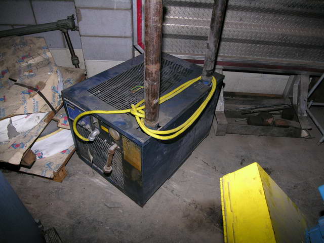 250 psi, Pioneer #R235A, refrigerant air dryer, R-22, 1997 - Image 2