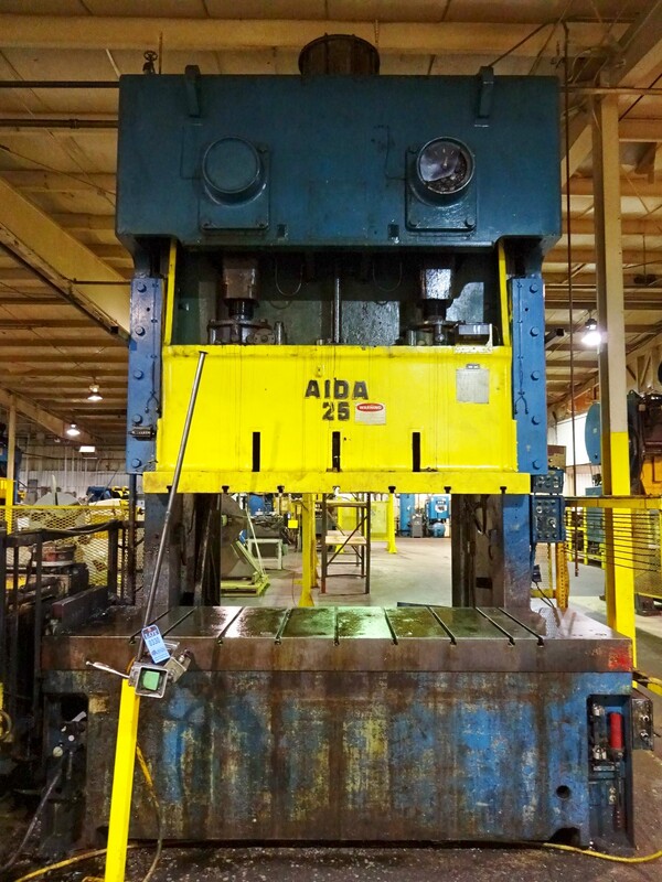 275 Ton, Aida #C2-25(2), double crank gap frame press, 11" stroke, 21.6" Shut Height,air clutch, 1985 - Image 1
