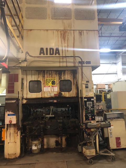 330 Ton, Aida #PMX-L2-300(1), straight side double crank Link Drive press, 5.9" stroke, 18.5" Shut Height,air - Image 2
