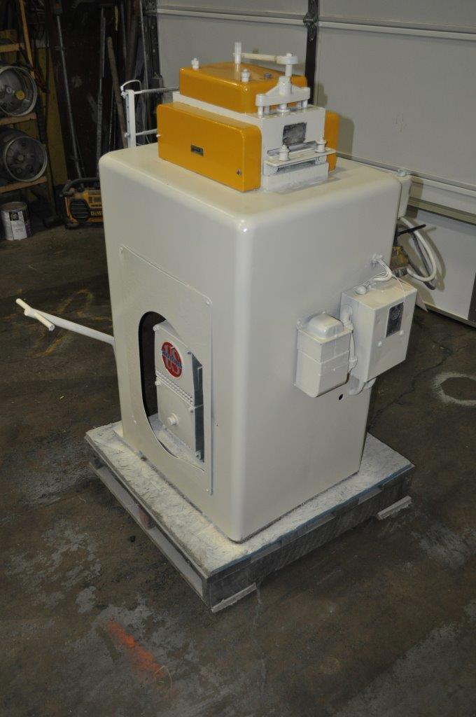6" x .062" CWP, 17-roll, flat & shape straightener, 15/16" roll diameter, variable speed, loop Control - Image 7