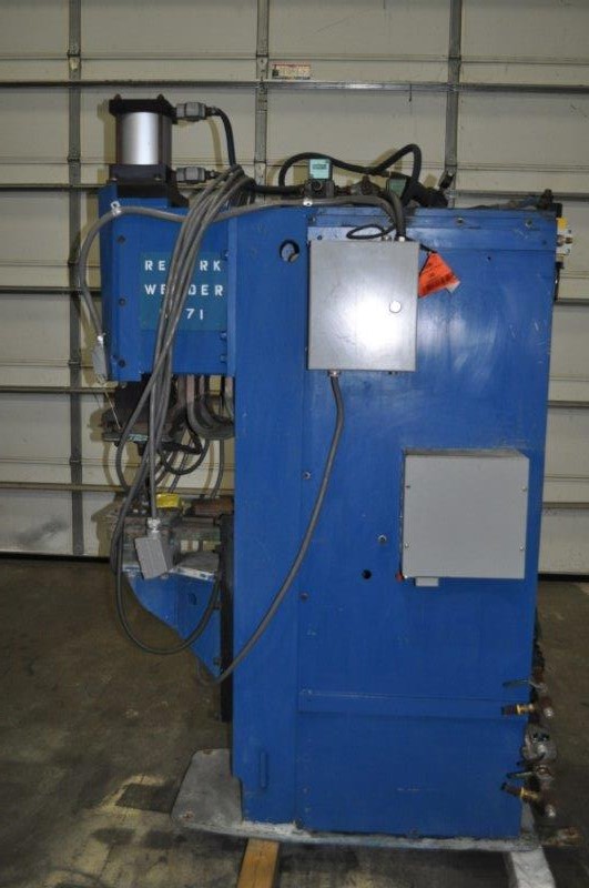 150 KVA McCreery #MPP-150-12/100, projection type, 12" throat,,adj height lower platten - Image 4