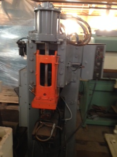 150 KVA Taylor-Winfield, spot welder - Image 1