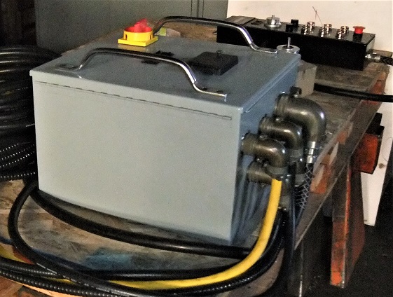 Yancey Threader, portable electro-mechanical attachment for inch/metric threading, outside dimension or ID - Image 2