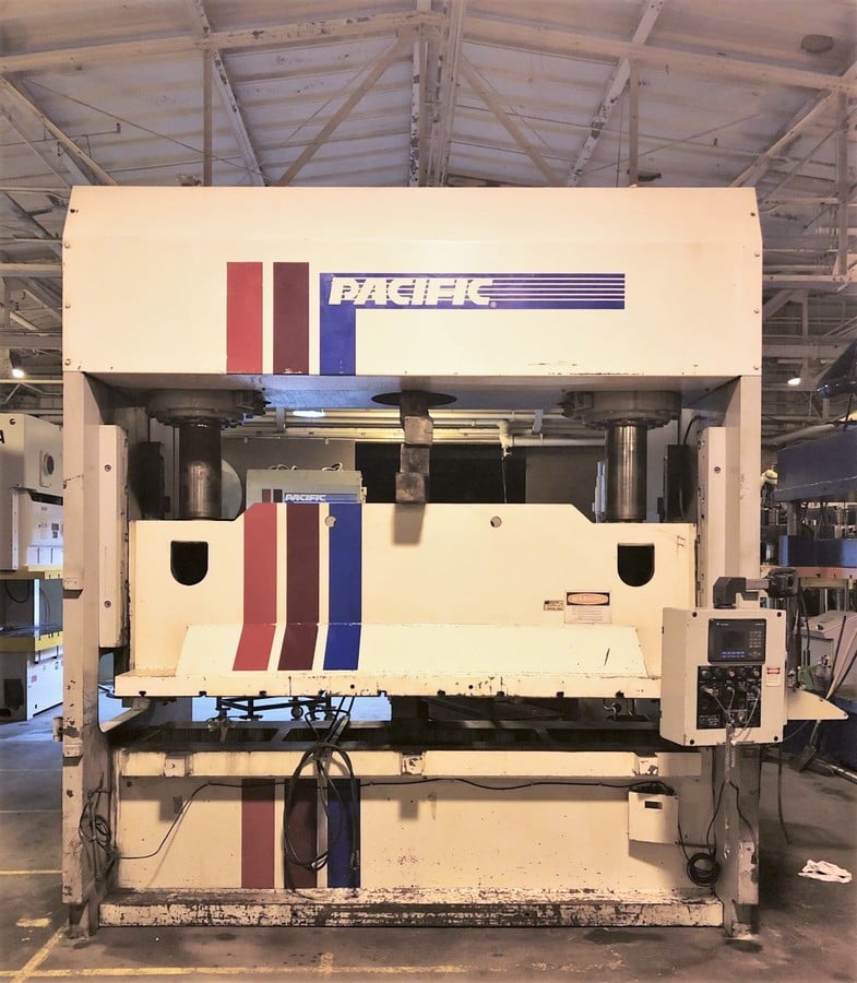 400 Ton, Pacific #400-OBI, 18" stroke, 126" x 48" bed, 1998, #5548 - Image 3