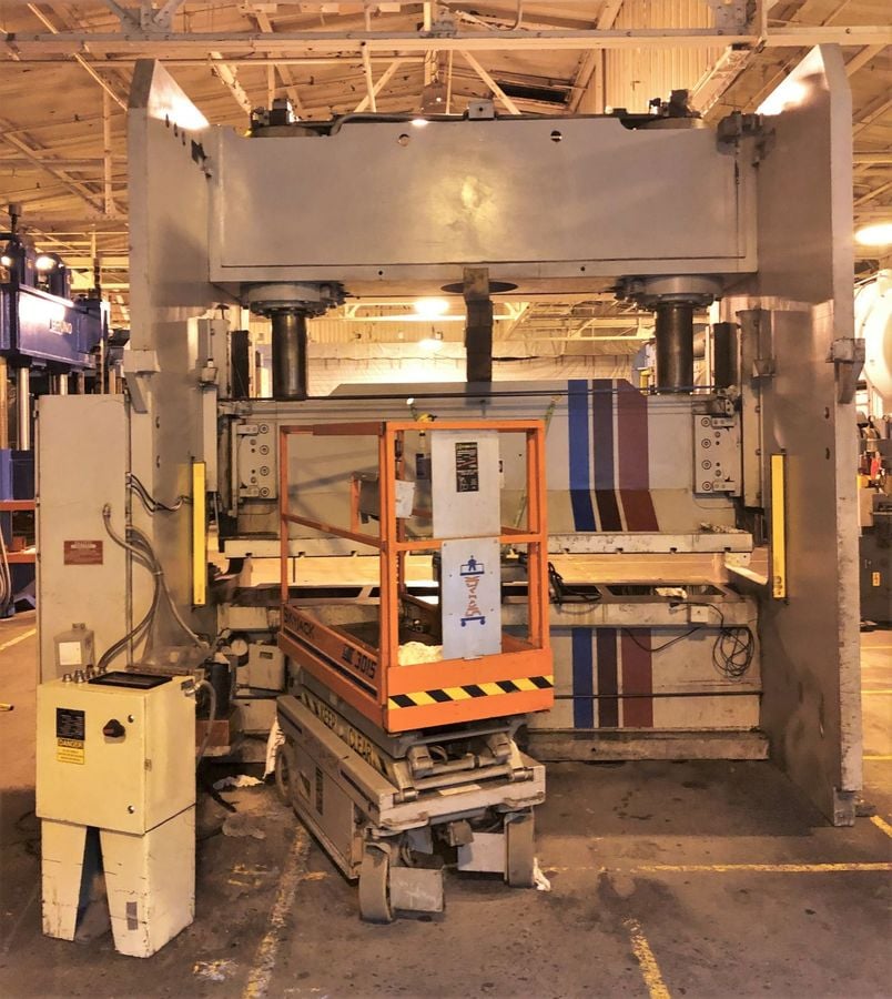 400 Ton, Pacific #400-OBI, 18" stroke, 126" x 48" bed, 1998, #5548 - Image 8