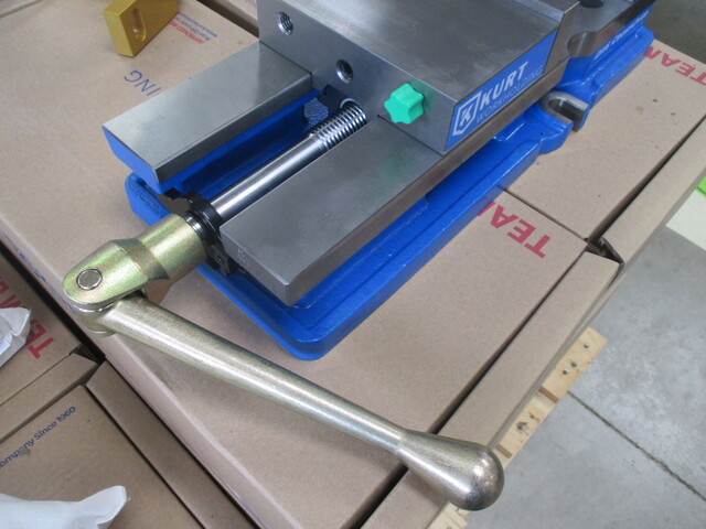 NEW Kurt #DX6, 6" Milling Machine Vise - Image 8