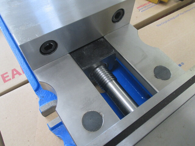 NEW Kurt #DX6, 6" Milling Machine Vise - Image 10