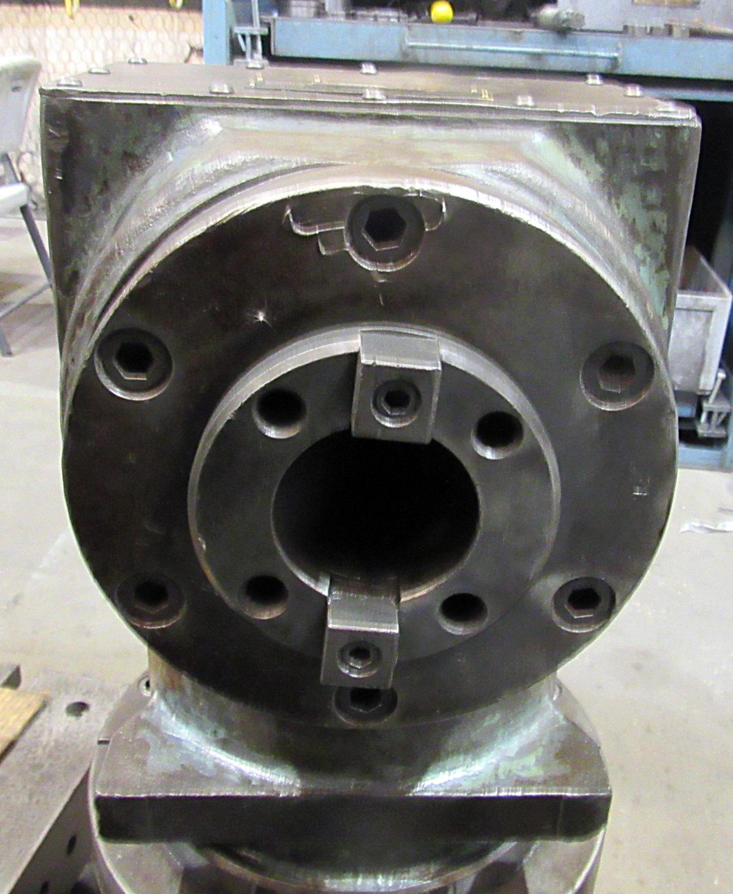 Giddings & Lewis #A, 30" universal head, #50 taper - Image 3