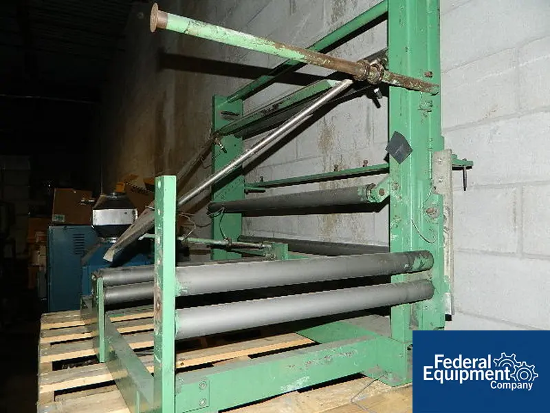 Folder, GEC #403, 3 fold in web direction, 15" wide, with stacking bin and stack drop, #47683 - Image 4