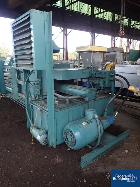 30" x 36" Maren #203-103-A-ET, horizontal automatic tie baler, 50 HP, stands & automatic tie inserter - Image 5