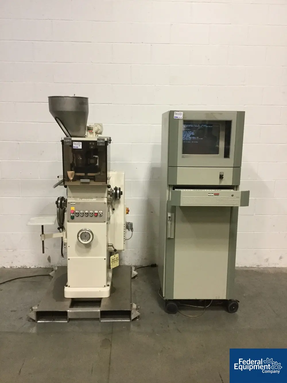 4 Ton, Korsch #PH106-DMS, tablet press, 6-station, 40 KN compression pressure, 15mm max.tablet diameter - Image 1