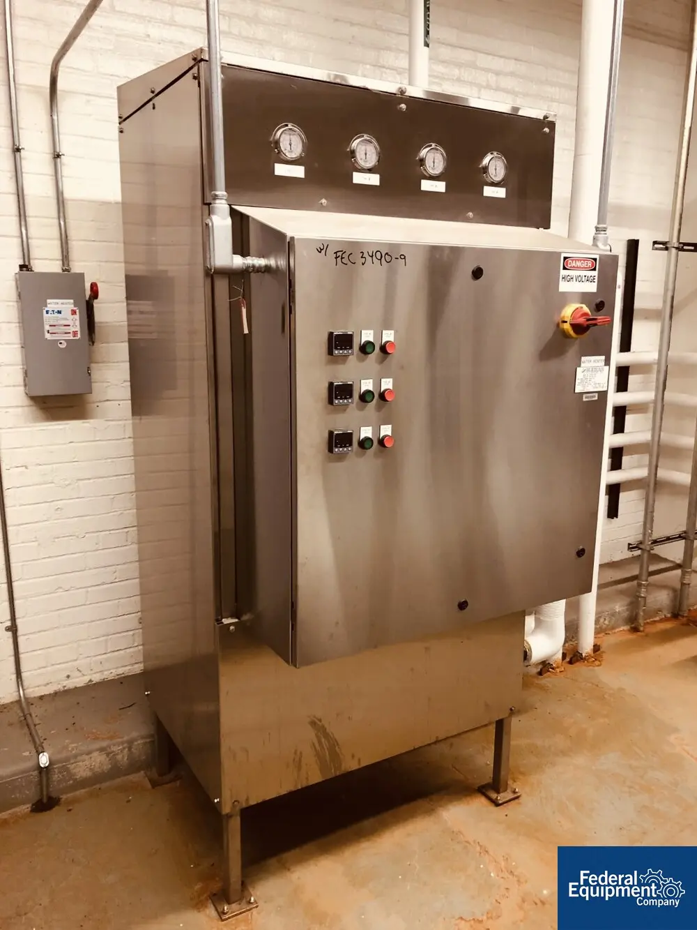 Budzar #3WT-920-CSP, Hot Water Heater, 3 Zone, 27 KW, #3490-9 - Image 1
