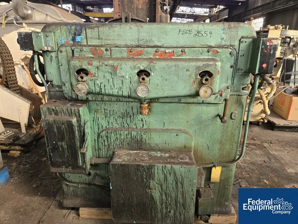 14" x 30" J.h. Day 3 roll mill, cored rolls, manually adjusted first & third rolls, knife discharge, #24554 - Image 3