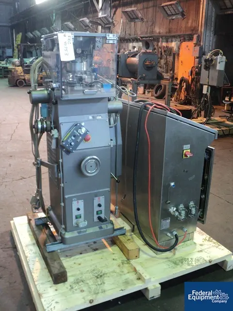 4 Ton, Korsch #PH106/DMS, 6-sta, B-tld, 40 KN comp.press, 15mm max.tablet diameter, 32400 TPH, Ser.#K1100007 - Image 1