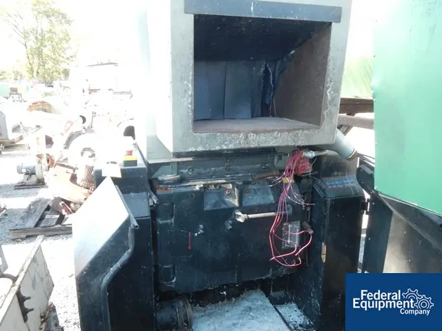 18" x 24" Conair #CW1824, granulator, 3-knife open rotor, 25 HP, 460 V. motor, sound enclosure, 2007, #40880 - Image 5