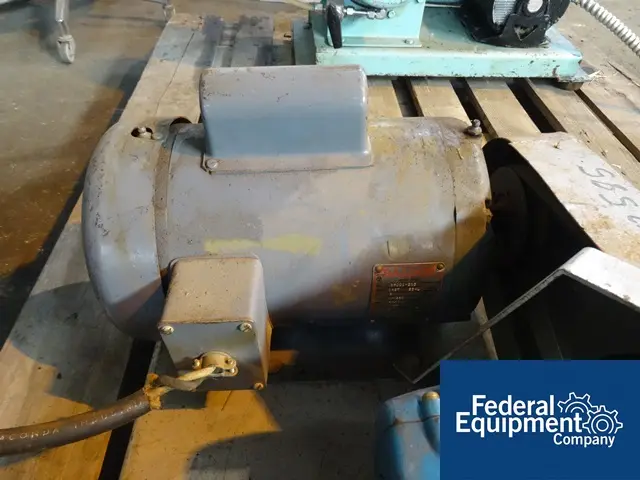 Caterpillar #00420 Piston Pump, 2 HP, 115/230 V. Motor, serial #A51697, #42585 - Image 3