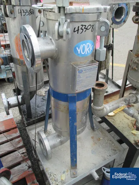 8" York #HSSTB113FT, Stainless Steel basket filter, 8" diameter x 18" deep, 150 psi @ 225&deg;F, serial #00239 - Image 1