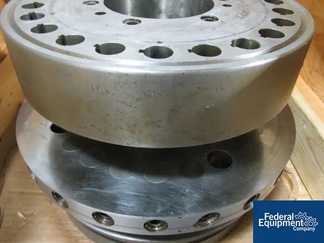 Manesty #Betapress Turret, 23-station, keyed up.punch guides, dies scrws, lower punch retainers/felt lube - Image 2