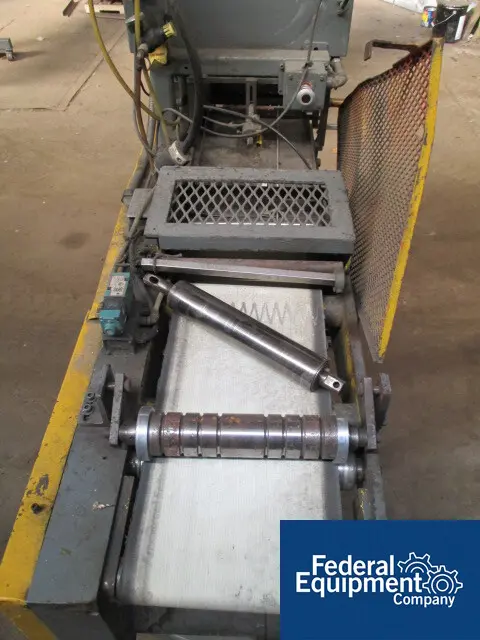 GEC #403, folder, 11" W, 3-fold in web direction, stacking bin & stack drop, 460 V., 3-phase, #47661 - Image 5