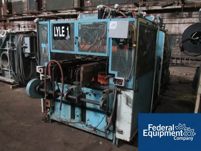 Lyle #125FT, thermoformer, dual forming stations, 29" W x 25" L platens, 5" stroke, 7' L oven, control panel - Image 5