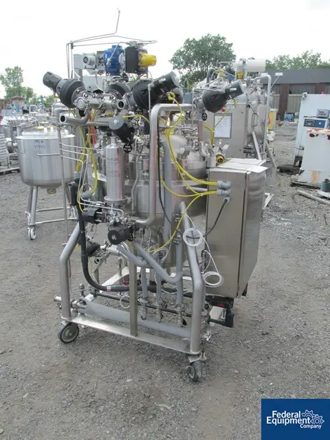 47.55 gallon DCI, 316 Stainless Steel, 180 liter reactor, 30" dia.x 8" str.side, 50 psi, jacketed 170 psi - Image 1