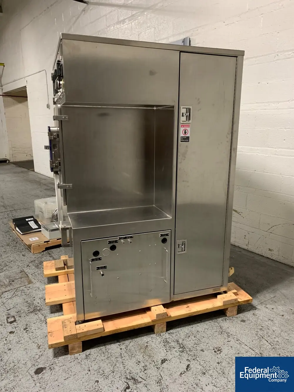 24" Thomas Compu-Lab, coating pan, Stainless Steel, 24" perforated pan, plenum, on board air make-up system - Image 4