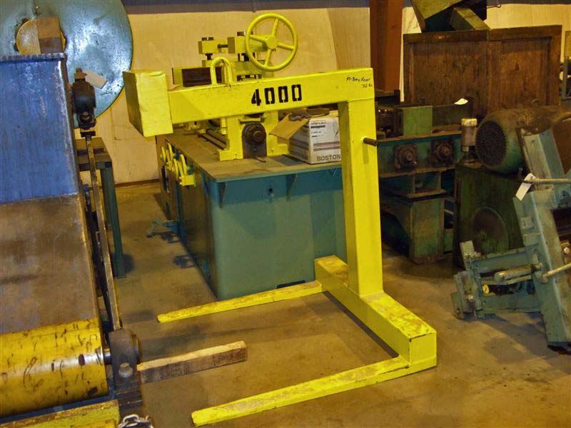 4000 lb. Cady #F442, pallet lifter, 42" long forks, 40" inside to inside forks, 4" width forks, 1989 - Image 2