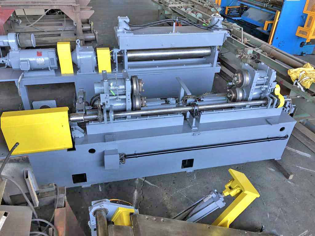 60" x .2" Rowe, edge trimmer, double stub design, powered width adjustment, 42" passline, 1993 - Image 4