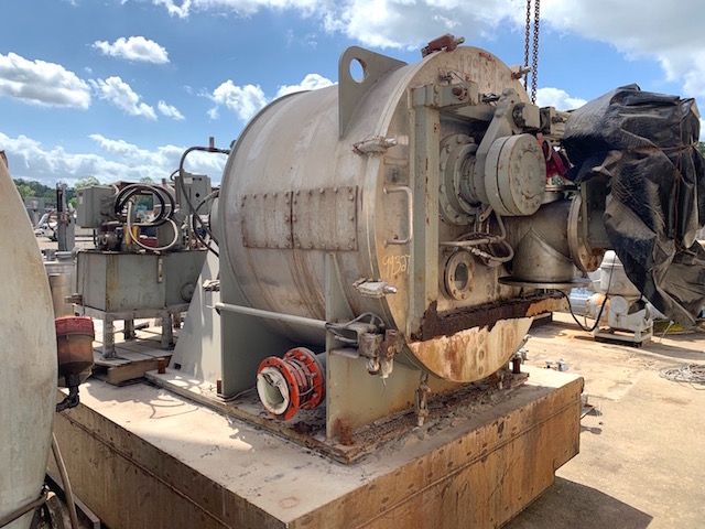 49.2" x 377" Krauss Maffei #HZ125/3.2Si, 100 HP, 1775 RPM, peeler type, motor drive, #99327 - Image 6