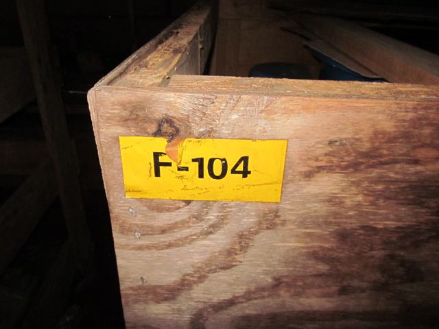 30" x 18" Perforated Bowl, Basket Type, #101172 - Image 1