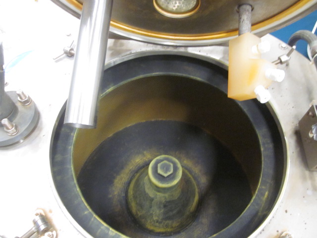 30" x 12" Ketema #Centerslung, 3/1.5 HP, 1670 RPM, perforated bowl, basket type, motor drive, #101174 - Image 3