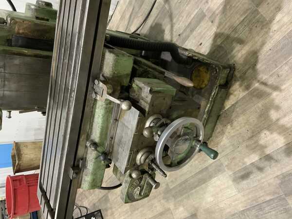 Kearney & Trecker #205SA, horizontal mill with vertical head, #12" x50" table, 5 HP, #72819 - Image 6