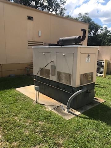 80 KW Kohler /J Deere, diesel generator set, 500 gal base tank, custom weatherproof enclosure, block heater - Image 1