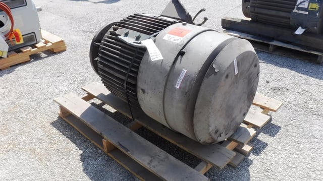 100 HP 1800 RPM Reliance, Frame 405LP, TEFC BB, 480 Volts - Image 1