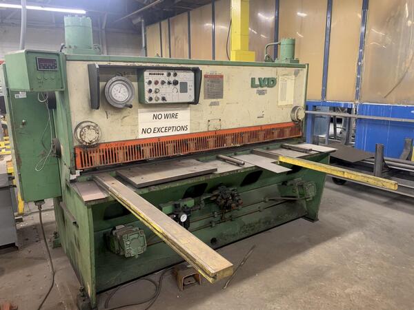 1/4" x 8' LVD #6OH-25 MVB20/6.35, hydraulic shear, 53" LH squaring arm, 4' sheet support, 1985 - Image 1