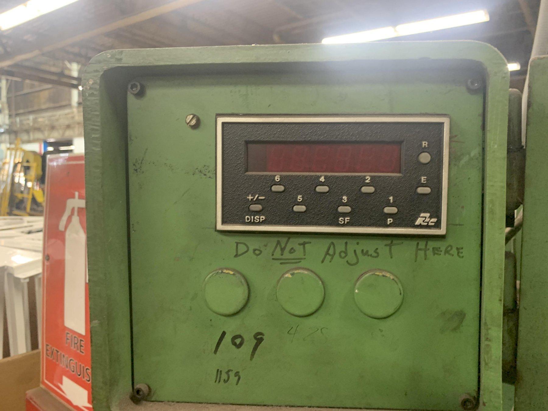 1/4" x 8' LVD #6OH-25 MVB20/6.35, hydraulic shear, 53" LH squaring arm, 4' sheet support, 1985 - Image 4