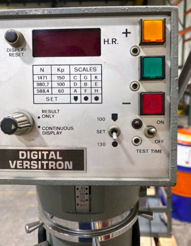 NewAge Digital #Versitron Rockwell hardness tester, from service, last calibration due May 2020, Tag #16226 - Image 2